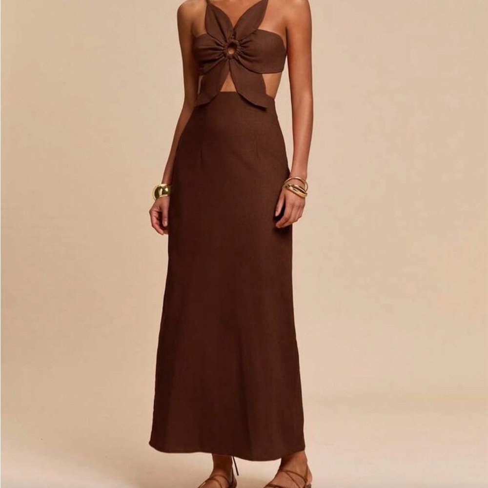Elegant Brown Maxi Dress
